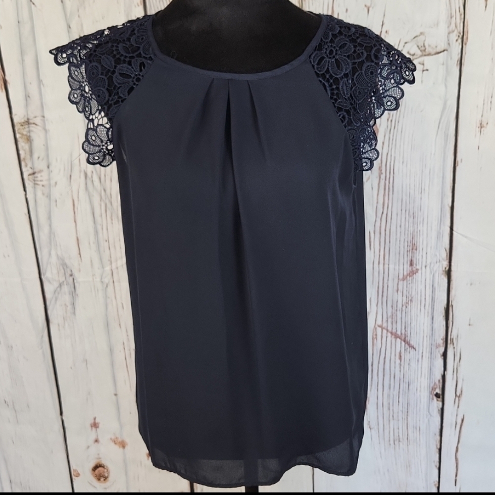 Zara Crochet Cap Sleeve Top M